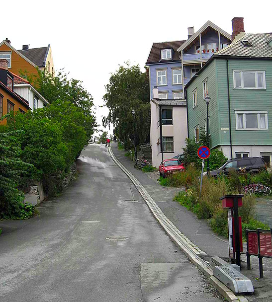 a trampe on a street in Norway