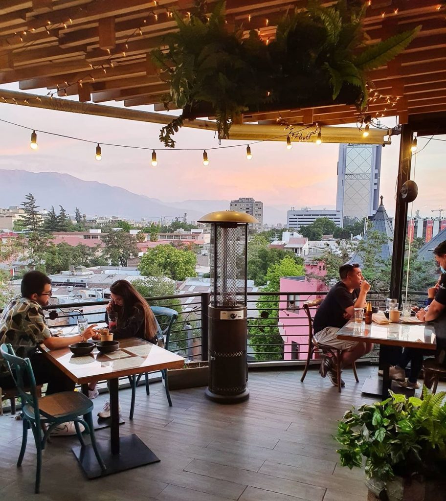 rooftops em santiago restaurante para ver o por do sol em Santiago azotea matilde