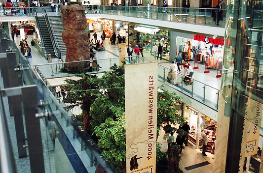 inside the Leipzig train mainline station, 2004