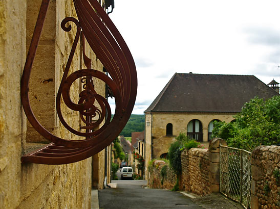 street scene, Domme