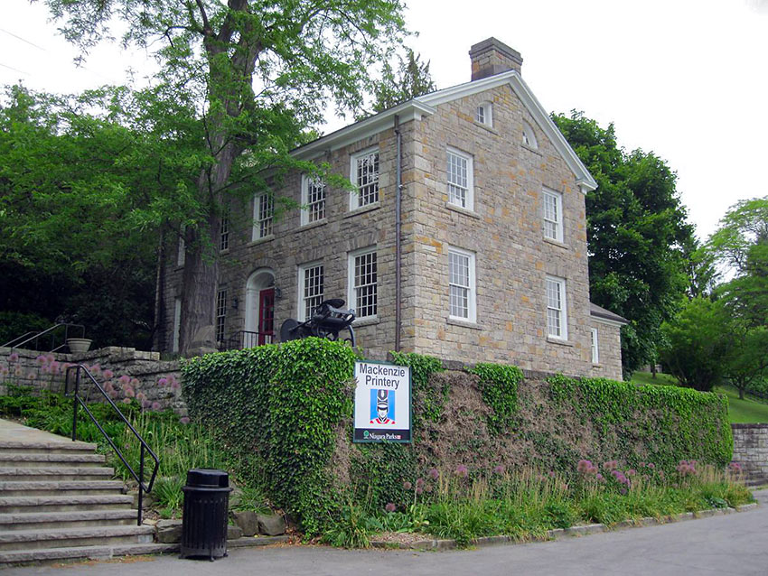 the Mackenzie Printery, Niagara Park