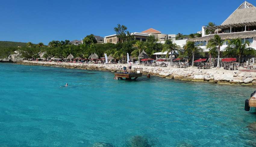 Oasis Coral Estate Beach, Dive and Wellness Resort