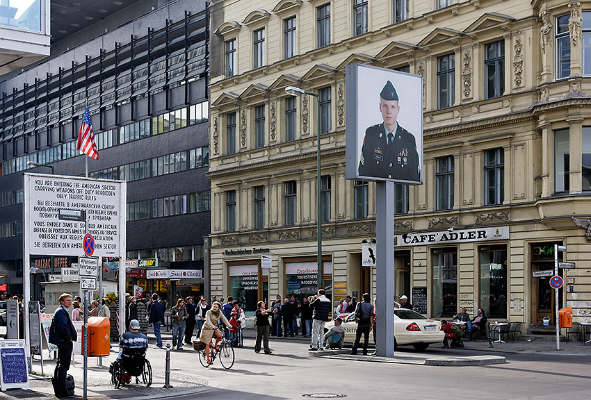 Checkpoint Charlie Berlin Wall crossing point