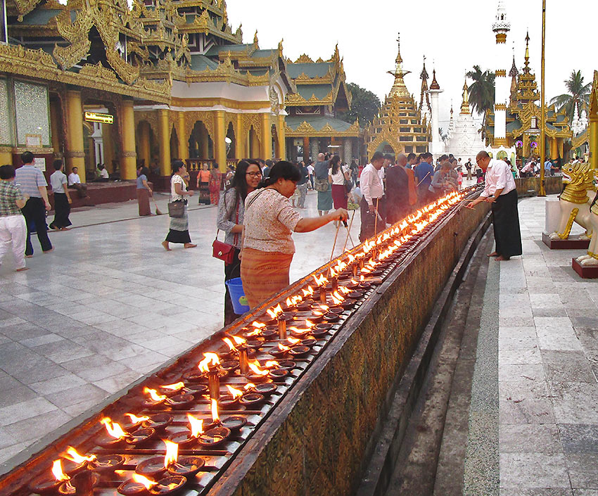 candle lighting ceremony at Yangon’s Shwedagon Pagoda