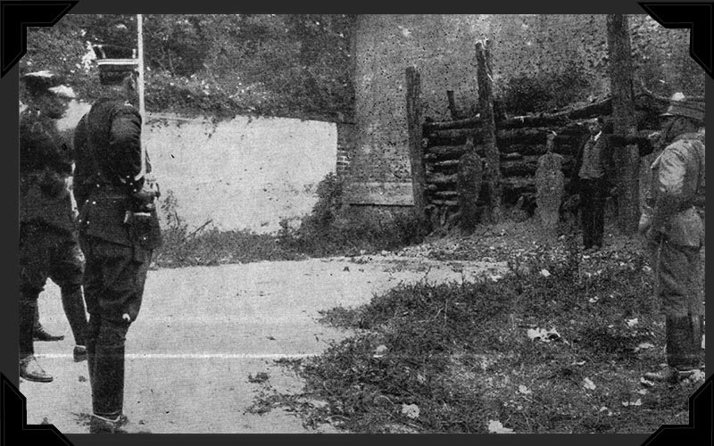 Padre Pro facing a firing squad, 1926