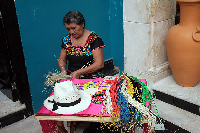 local handicraft-making at Campeche
