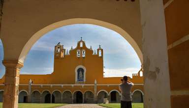 monastery on top of a Mesoamerican pyramid, Izamal