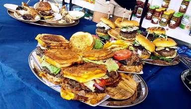 grilled cheeseburgers