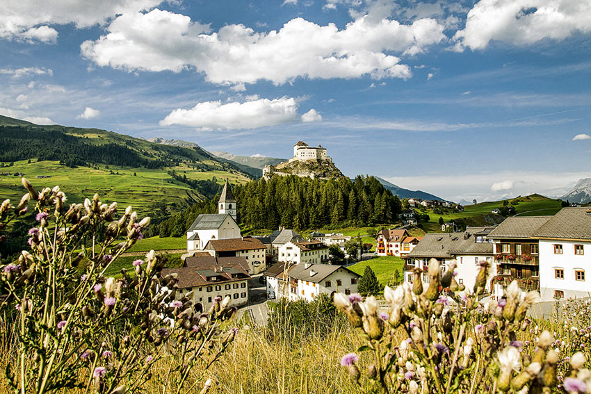 Scuol, between the Silvretta range and the Engadin Dolomites