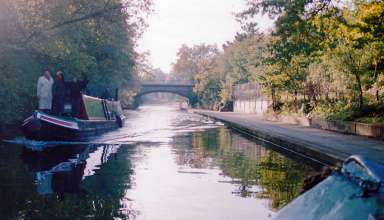 cruising the Regent's Canal, London, with Jason's Trip