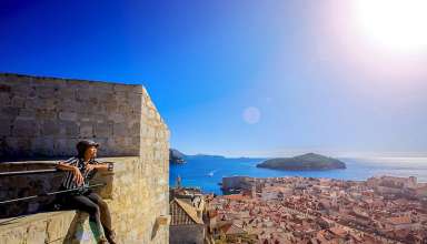 lady traveler at Dubrovnik