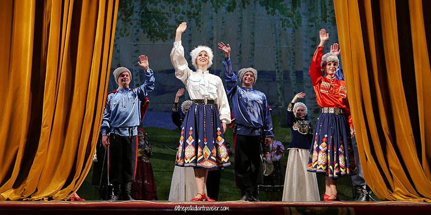 curtain closes on folk show