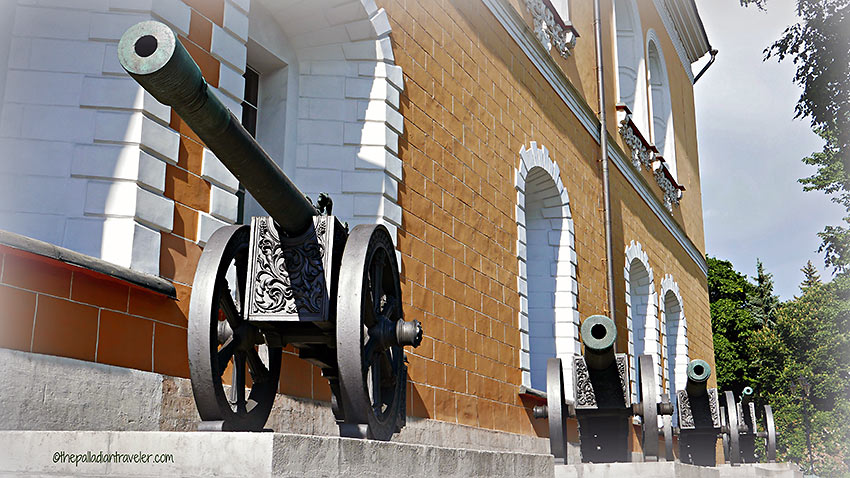 1812 French artillery pieces lined up outside the Arsenal, the Kremlin
