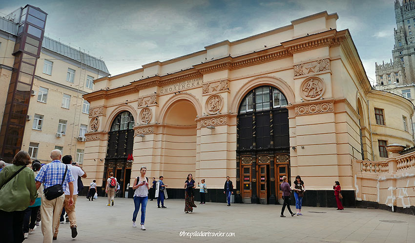 Smolenskaya Station