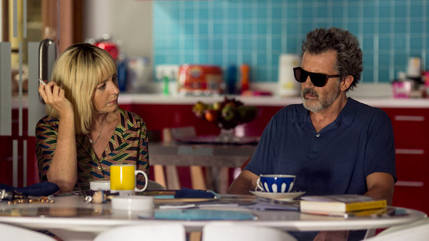 Antonio Banderas and Cecllia Roth in 'Pain and Glory'