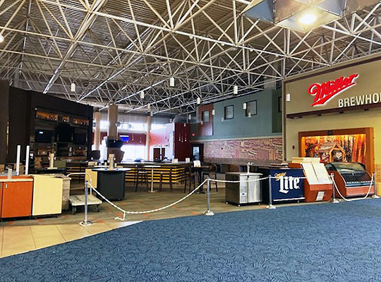 empty restaurant