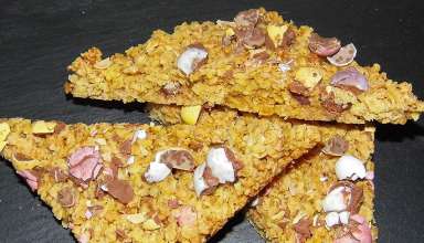 mini egg flapjacks