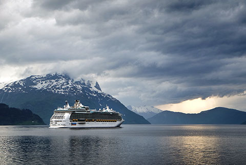 cruise ship