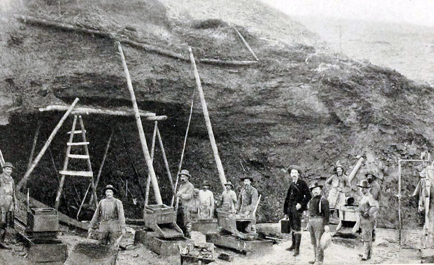 Klondike Mining, 1899